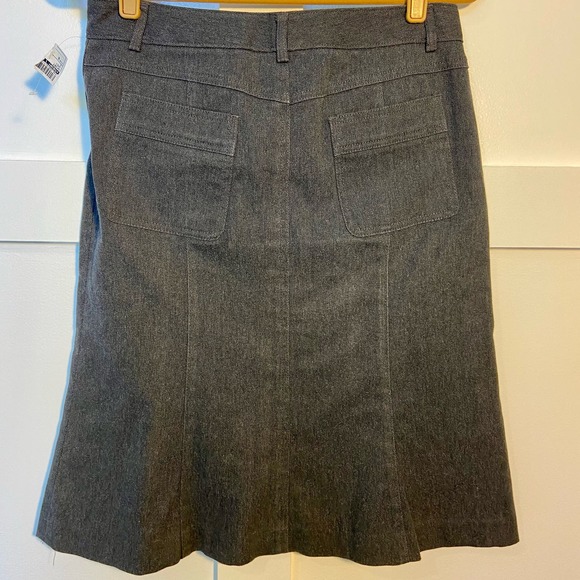 Theory Beautiful Classic Knee-Length Skirt - Size 6 - Elegant Gray Chic WD08 - Picture 4 of 9